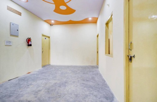Greater Noida Hotel | Hotel ∙ 3 guests