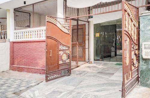 Basai Hotel | Hotel ∙ 3 guests