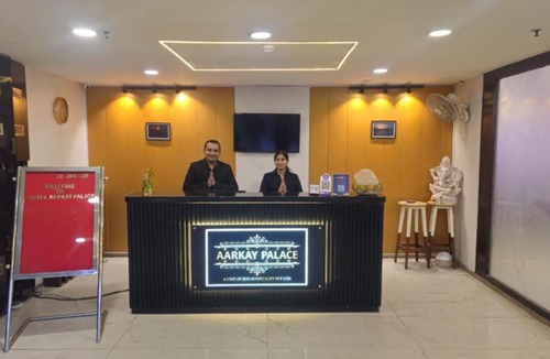 Noida Hotel | Hotel Aarkay Palace