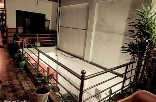 Chitwan District Hotel | Hotel Baishnav, The HuB-Mugling- Gateway to Manokamana