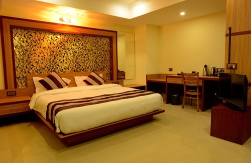 Sualkuchi Hotel | HOTEL BHARGAV GRAND