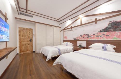 Yongding House | Hotel California Zhangjiajie-Near the scenic area-English itinerary explanation-Free laundry service