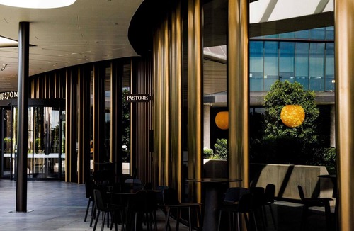 Chadstone Hotel | Hotel Chadstone Melbourne MGallery Collection