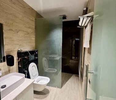 Aligarh Hotel | Hotel Chelsea Plaza