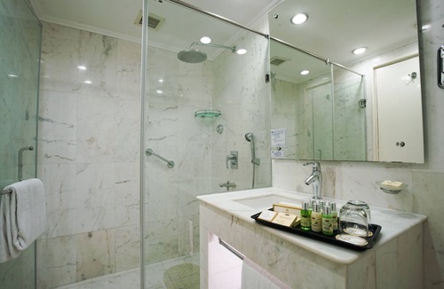 Rakabganj Hotel | Hotel Clarks Shiraz
