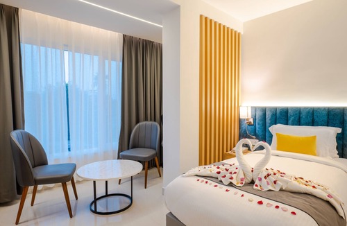 Jorhat Hotel | Hotel Clubway Grand