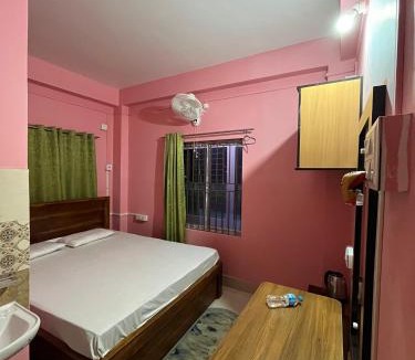 Sualkuchi Hotel | Hotel Diyo Inn