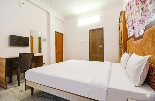 Salt Lake House | Hotel FE 66 Inn Near Koshe Kosha Central Park