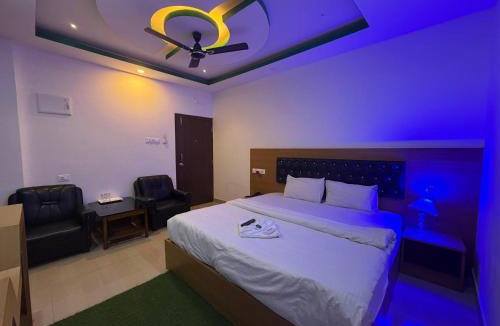 Khanapara Hotel | Hotel glitter