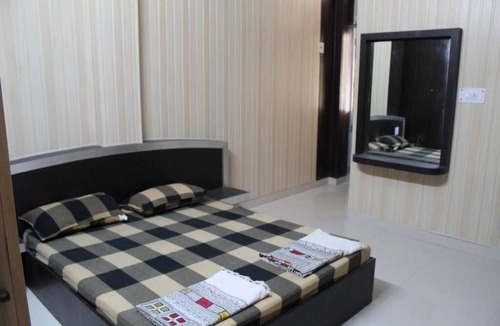 Govardhan Hotel | Hotel Gokul inn