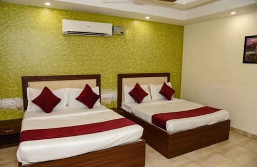Vasundhara Hotel | Hotel Grand Inn