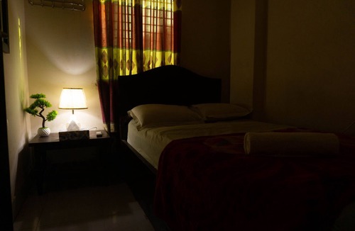 Dhaka House | Hotel Green Garden - Couple Room -AC