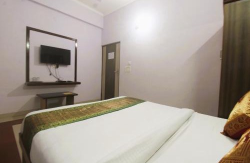 Taj Ganj Hotel | Hotel Heaven Grand