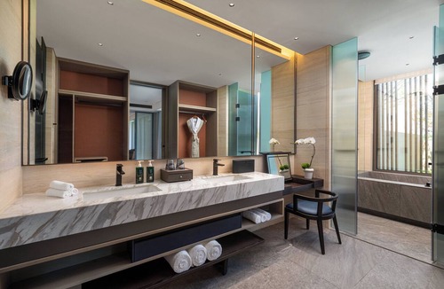 Qinhuangdao Hotel | Hotel Indigo Beidaihe by IHG