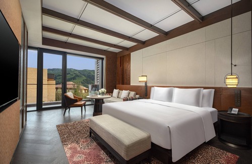 Xinyuan Hotel | Hotel Indigo Nalati by IHG