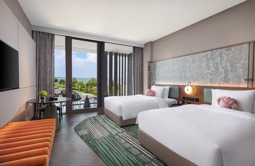 Wuzhong Hotel | Hotel Indigo Suzhou Yangcheng Lake by IHG