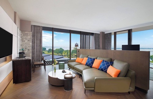 Wuzhong Hotel | Hotel Indigo Suzhou Yangcheng Lake by IHG
