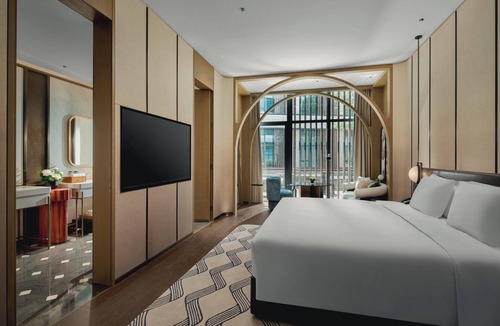 Liangxi District Hotel | Hotel Indigo Wuxi Qingming Bridge by IHG