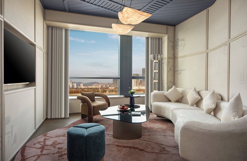 Bin Hu District Hotel | Hotel Indigo Wuxi Taihu New City by IHG