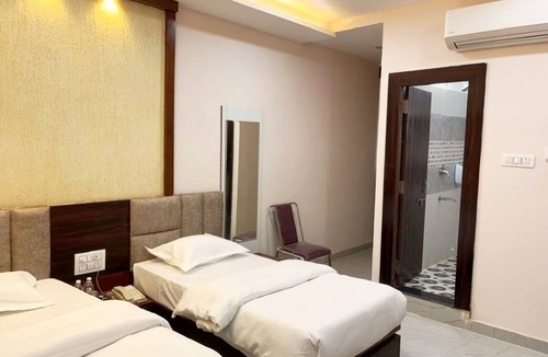 Gwalior Hotel | Hotel jageshwari inn