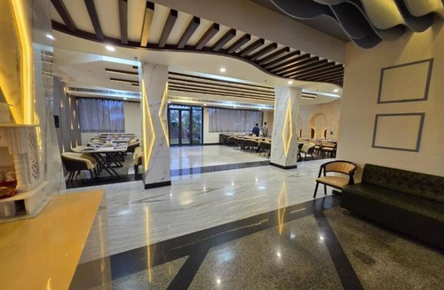 Fatehpur Sikri Hotel | Hotel KNG Grand
