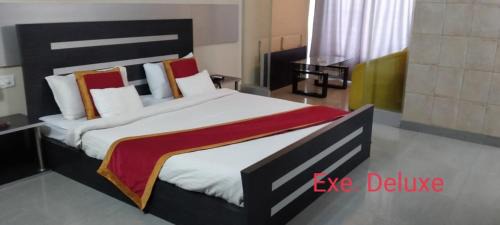 Dibrugarh Hotel | Hotel Little Palace