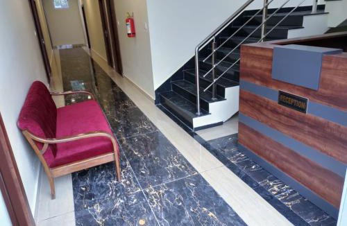 Malihabad Hotel | Hotel Manorama Lawn