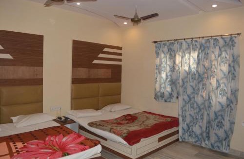 Agra Hotel | Hotel Marwari