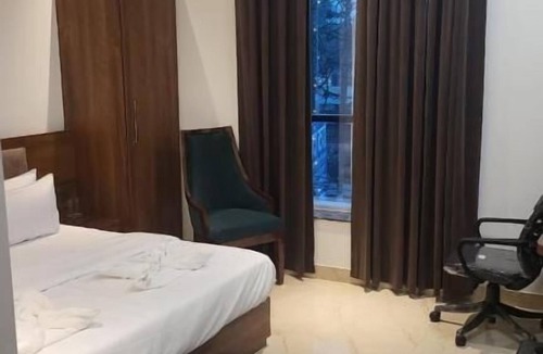 Aligarh Hotel | Hotel Midtown Aligarh