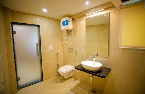 Rakabganj Hotel | Hotel Moti Palace