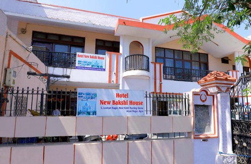 Agra Hotel | Hotel New Bakshi House