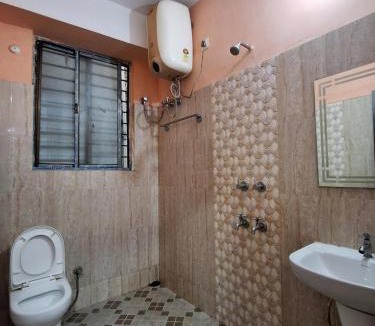 Sualkuchi Hotel | Hotel New Castle