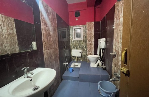 Lakhimpur Hotel | Hotel Nondikeshore