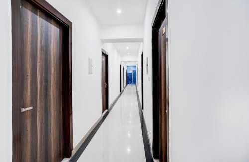 Delhi Hotel | Hotel O Blue Heavan