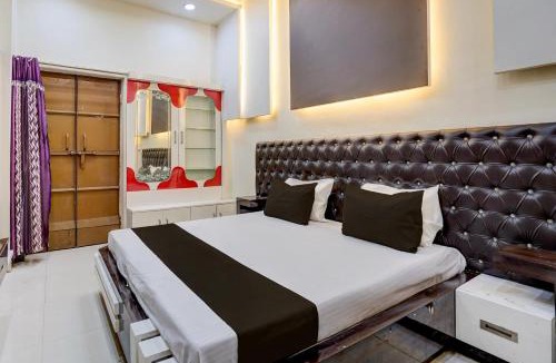 Aligarh Hotel | Hotel O Crystal Crown