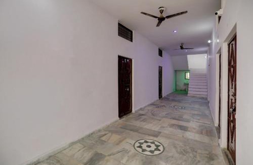 Aligarh Hotel | Hotel O LJP Farm House