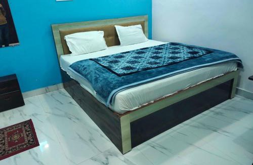 Misrikh Hotel | Hotel O Mandkaranya