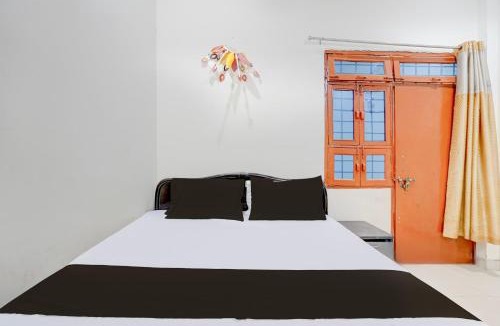 Khurja Hotel | Hotel O Raja Hotel