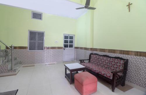 Siana Hotel | Hotel O Santoshi Guest House