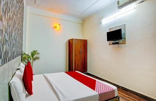 Indirapuram Hotel | Hotel O Sky Inn