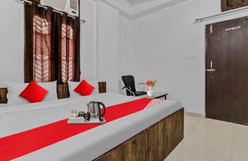 Aliganj Hotel | Hotel O Star Stay Guest house opposite Kendriya Bhawan