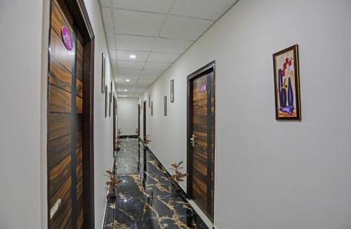 Vasundhara Hotel | Hotel O Starline Residency