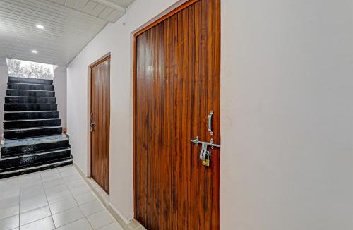 Malihabad Hotel | Hotel O The Blue Heart