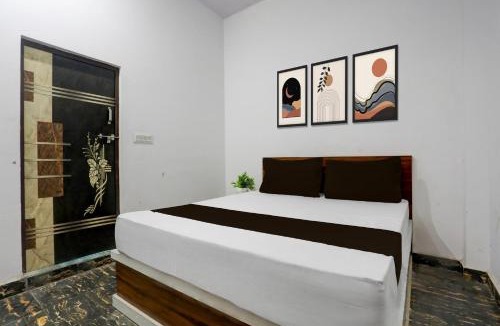 Aligarh Hotel | Hotel O Yash Residency
