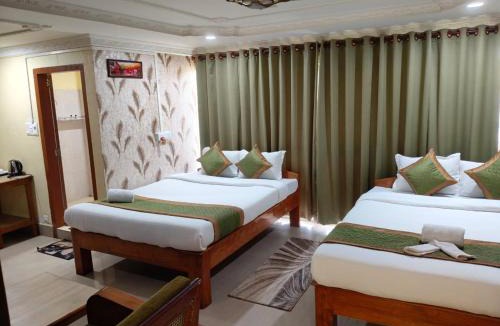 Sualkuchi Hotel | Hotel Pariwar Mahal