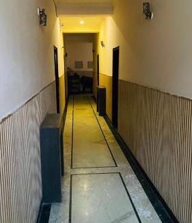 Ghaziabad Hotel | Hotel Rising Star