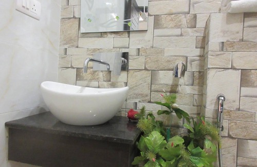 Agra Hotel | Hotel Riya Palace - Idgah Railway Station Agra