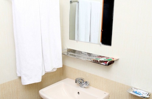 Dhaka Hotel | Hotel Royal Palace