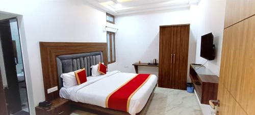 Varanasi Hotel | Hotel RS Inn