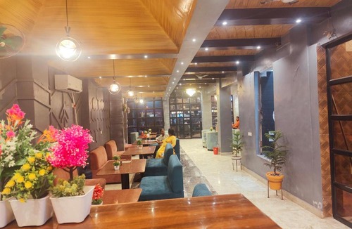 Varanasi Hotel | Hotel rudram